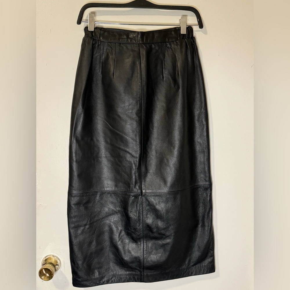 Avanti leather skirt